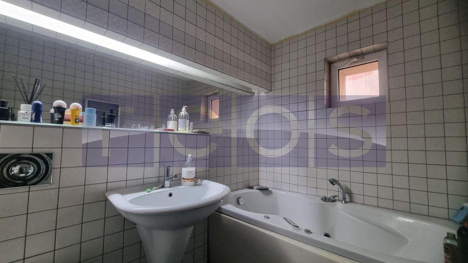 VANZARE 3 CAMERE -  SEMIDECOMANDAT - Mall Vitan - Poză 11