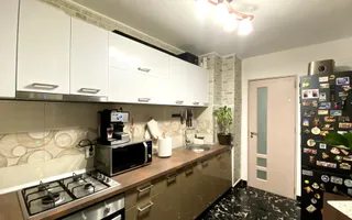 DE VANZARE APARTAMENT 3 CAMERE DECOMANDAT | ETAJ 1/4 | LOC PARCARE| DRUMUL SARII - Poză 12