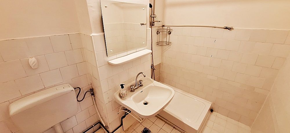 Central, la poalele Dealului Cetatii, apartament cu doua camere, 107000 euro - Poză 9