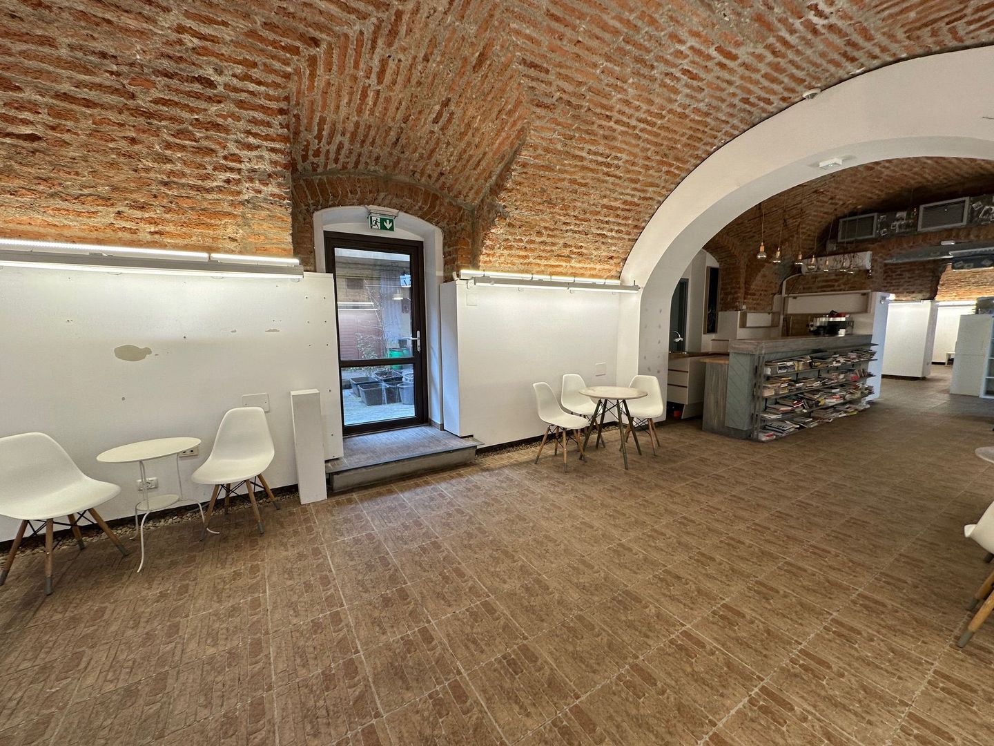 Spatiu comercial în Piața Unirii - 155 mp - Poză 37