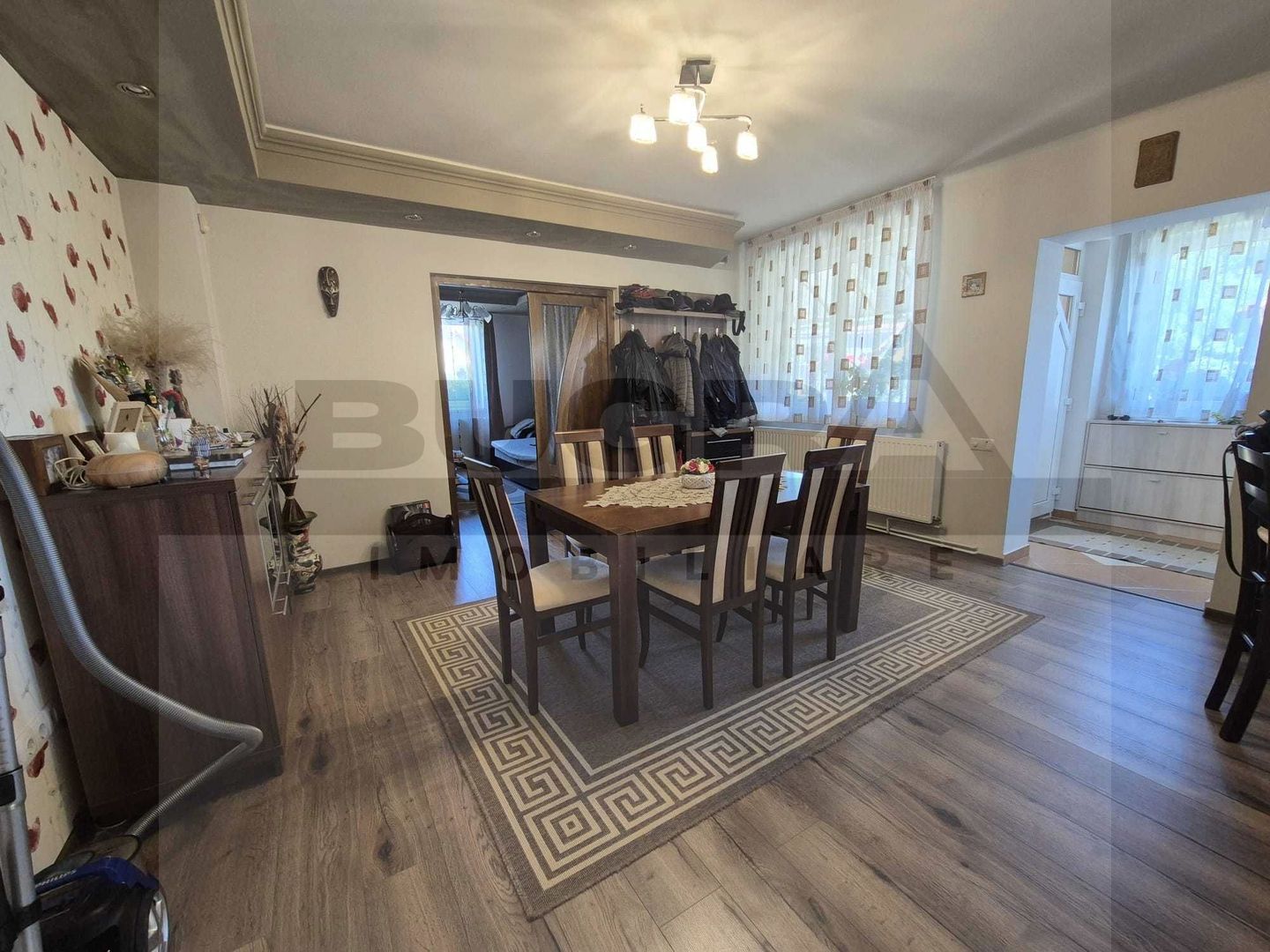 Casa indiviudala de 187mp, teren 794mp, garaj- Luna de Sus - Poză 2