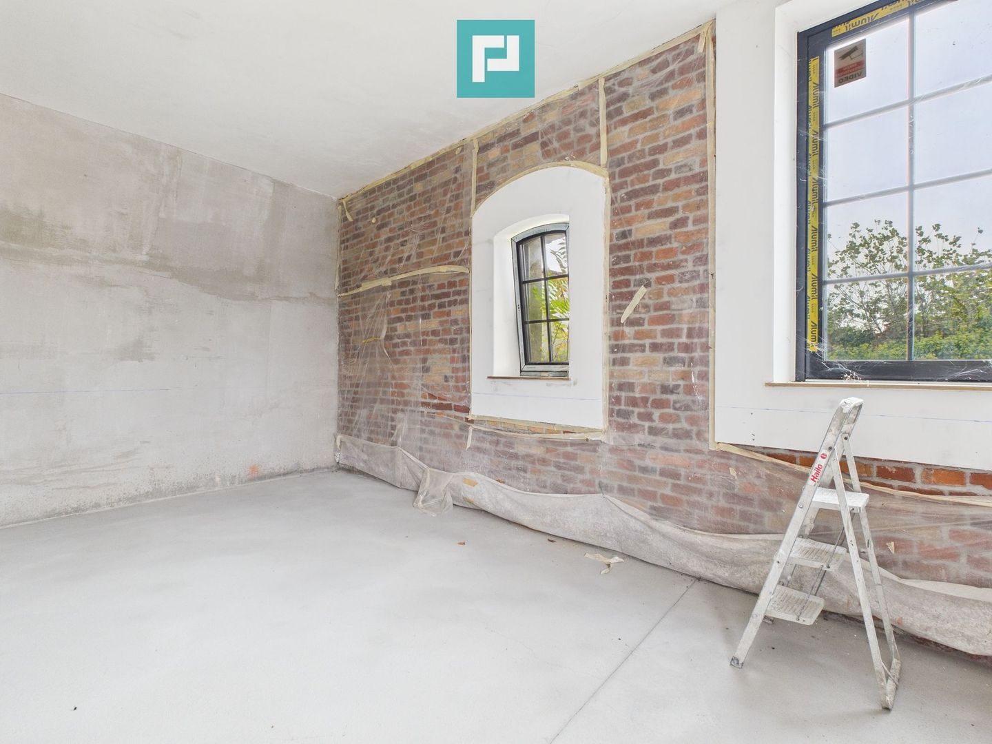 Spațiu de 270 mp pentru investiții în Periam - Poză 11