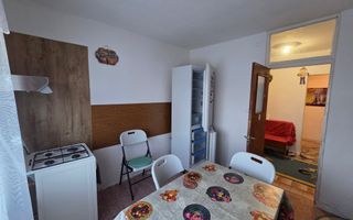 Apartament 3 camere Carpatilor aproape de Spitalul Judetean - Poză 4