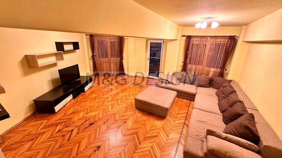 Apartament 4 camere Complexul Studentesc etaj 1 - Poză 1