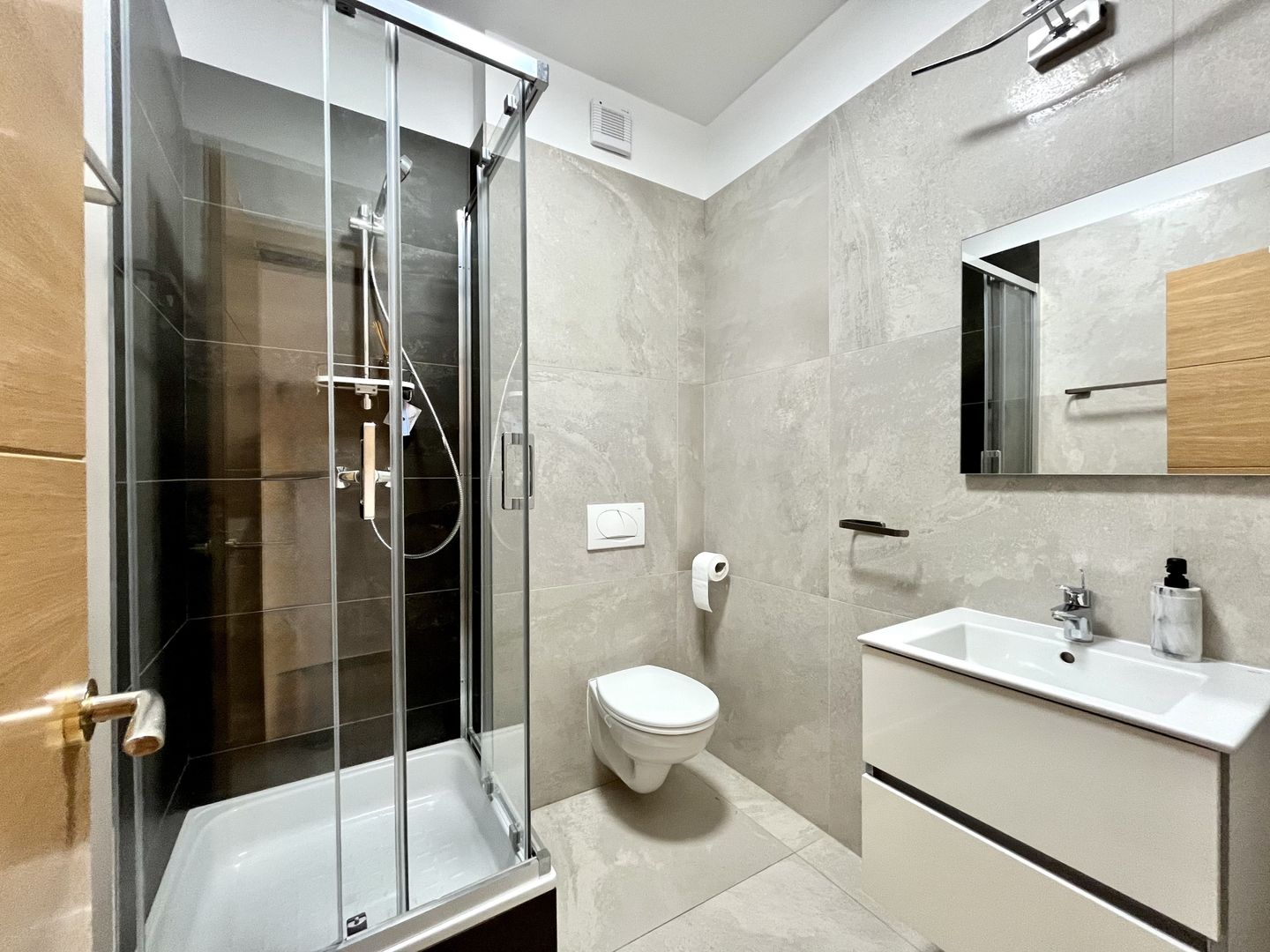 Apartament 3 camere, spațios si elegant, Braytim - Parcul Pădurice - Poză 24