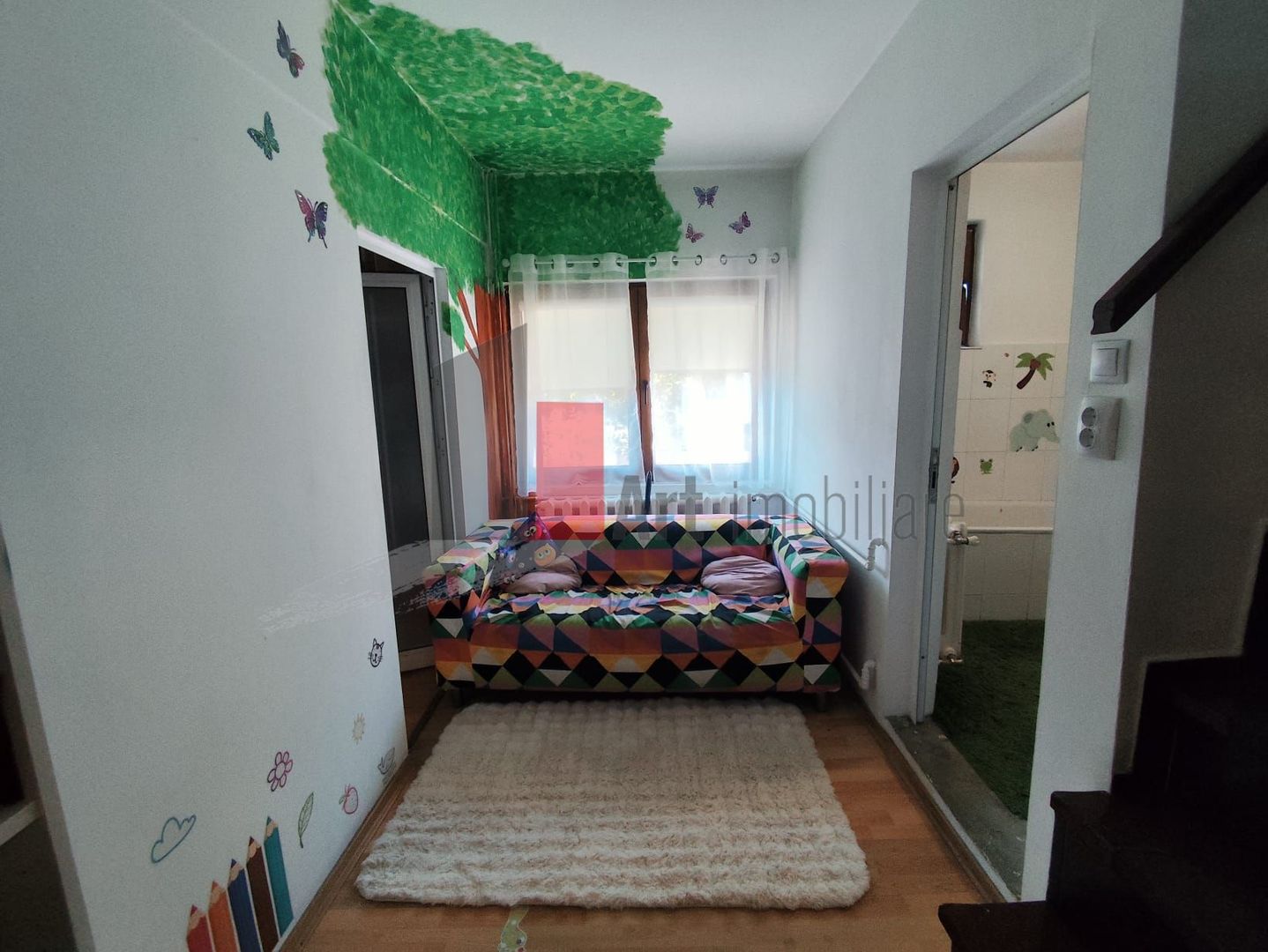 Vila de inchiriat/ Spatiu comercial.(etaj1/mansarda) Domenii - Poză 8