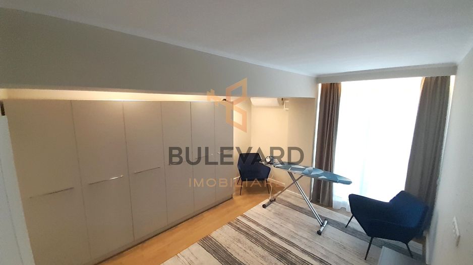 Penthouse de lux 150 mp utili + 200 mp terasa + 2 parcari subterane - Poză 11