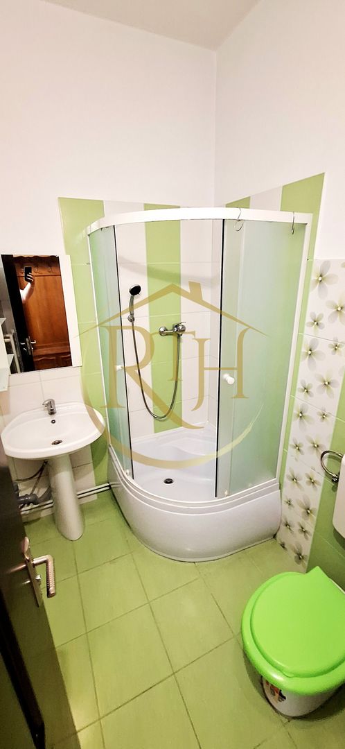 Oferim spre inchiriere, apartament 1 camera, spatios, aproape de Sp. Judetean - Poză 19