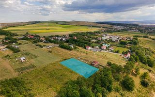 Teren cu priveliște | 1.900 mp și front 32 m – Jucu de Sus - Poză 1
