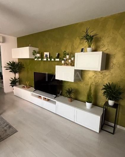 Apartament 3 camere, 63 mp, cu balcon. Gheorgheni, zona Hotel Royal. - Poză 1