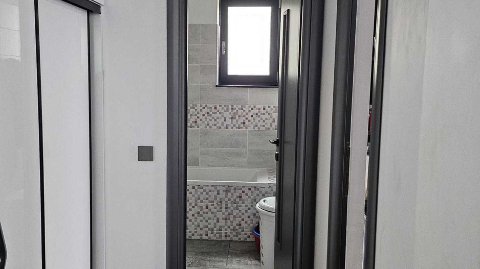 BRASADAS vinde ap 3 cam cu curte proprie in Carpati 2. - Poză 6