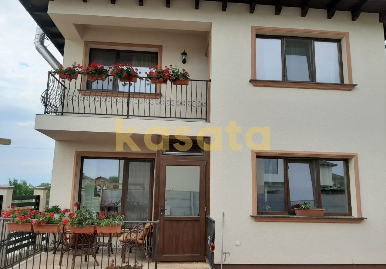 Casă individuală 3 camere de vânzare | Tunari | curte proprie - Poză 19