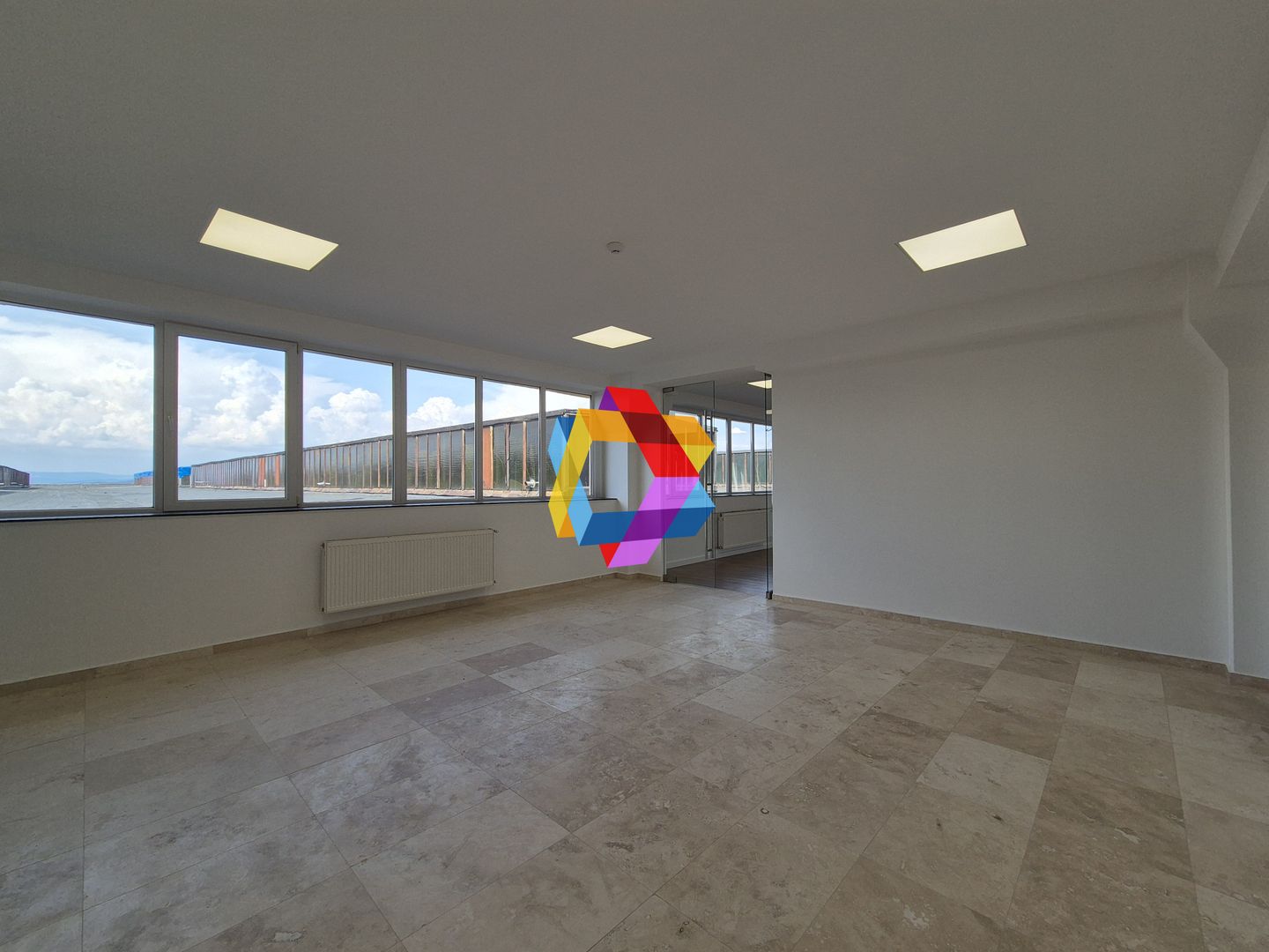 Spatiu de birouri zona Coresi- 650 mp - Poză 2