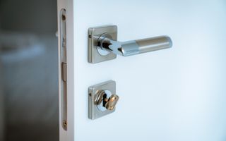 𝗔𝗽𝗮𝗿𝘁𝗮𝗺𝗲𝗻𝘁 𝗶𝗻 𝗥𝗲𝘀𝗶𝘁𝗮 _𝗕𝗟𝗢𝗖 𝗡𝗢𝗨 _𝗠𝗢𝗕𝗜𝗟𝗔𝗧_ - Poză 13