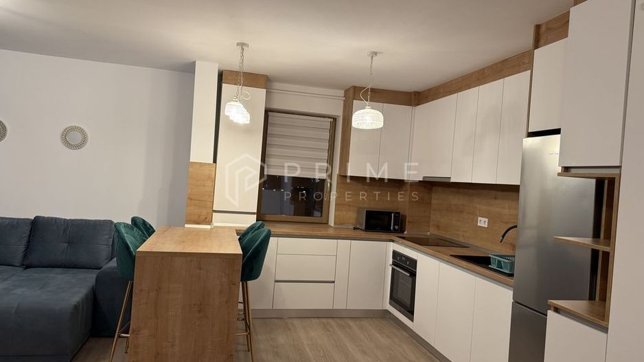 Apartament cu 2 camere, mobilat si utilat lux, de închiriat, bloc nou - Poză 4