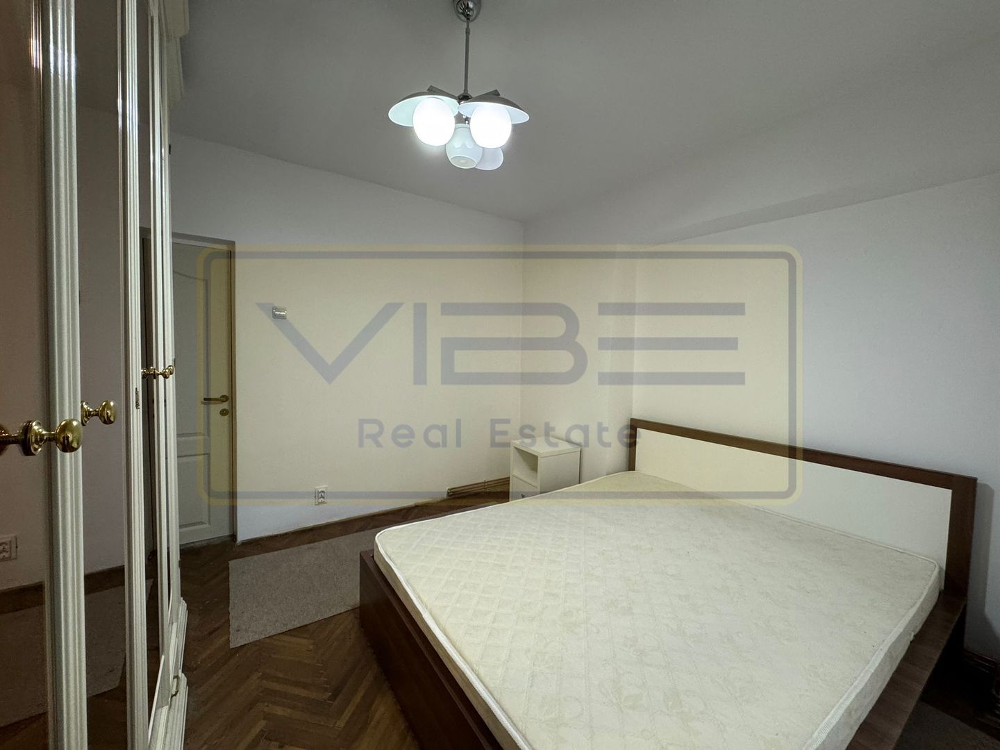 Apartament 3 camere 2 bai zona Parc Nicolina 1 - Poză 2