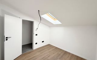 Ap pe 2 niveluri. Bucatarie inchisa, 2 bai. 2 locuri de parcare. - Poză 10