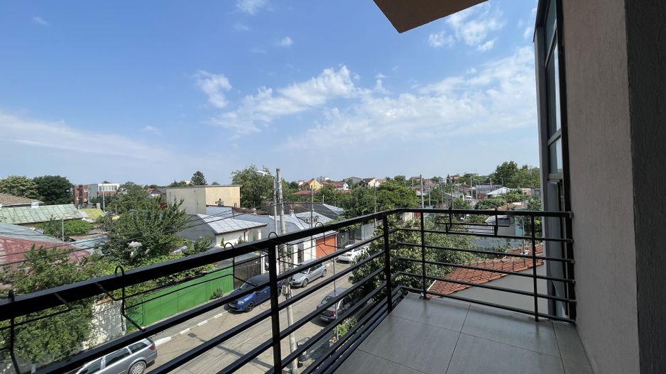 ANDRONACHE - Mentiunii | 3 camere 120mp + terasa 110mp bloc 2009 - Poză 13