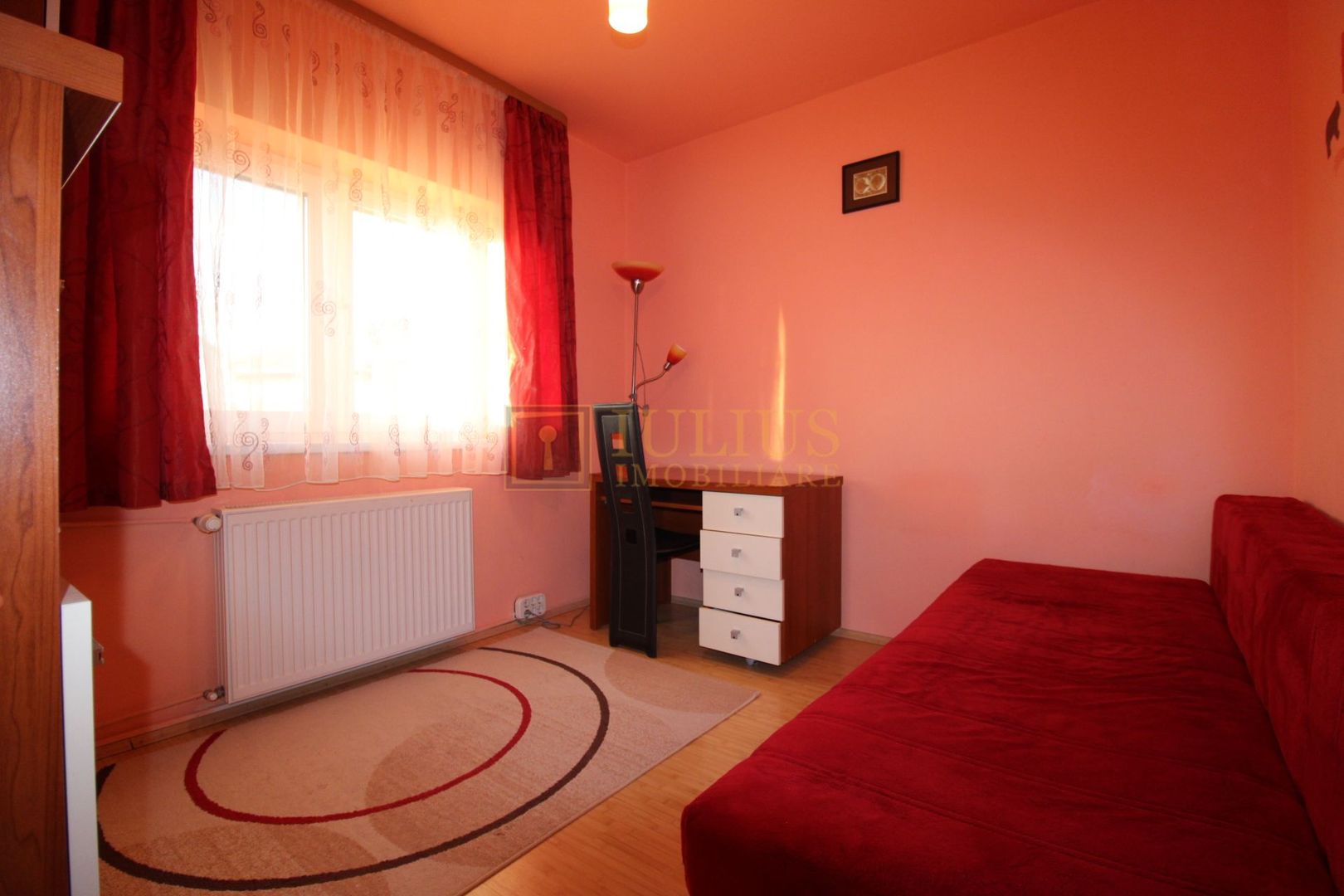 3 camere + 2 bai, centrala proprie. zona Aradului. - Poză 17