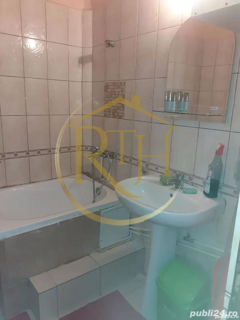 Oferim spre vanzare un ap 2 camere la curte comuna +75mp teren - Poză 8