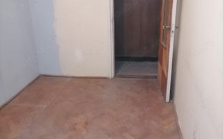 BRASADAS vinde apt 4 camere etaj 4/4 in centru. - Poză 3