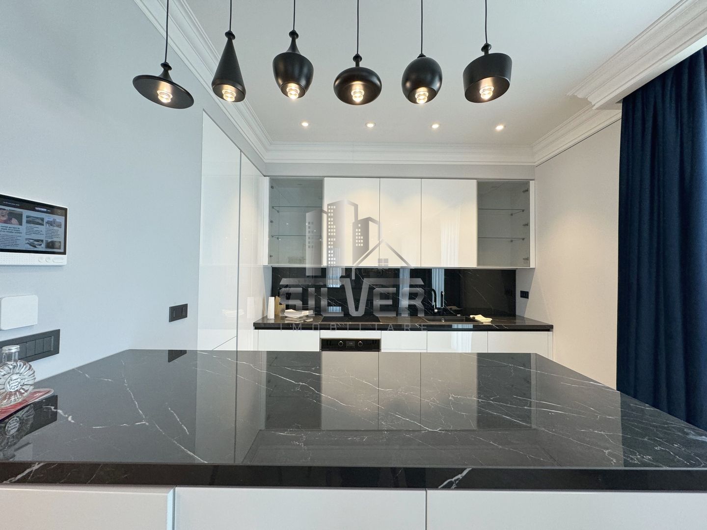 Apartament de LUX  in cel mai impozant imobil din Cluj-Napoca - Poză 5