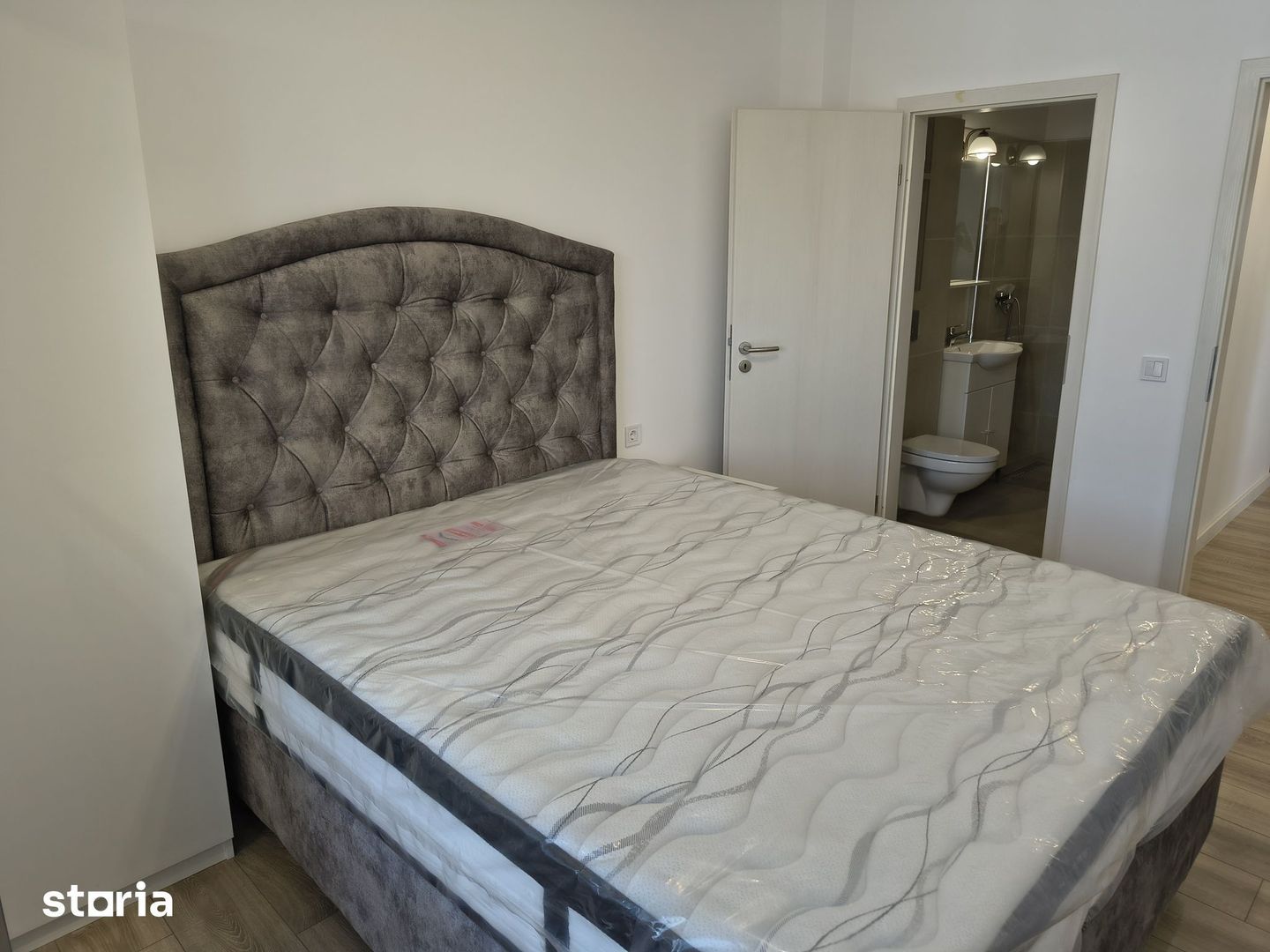 Apartament 3 camere, bloc nou, mobilat și utilat, parcare subterană - Poză 12