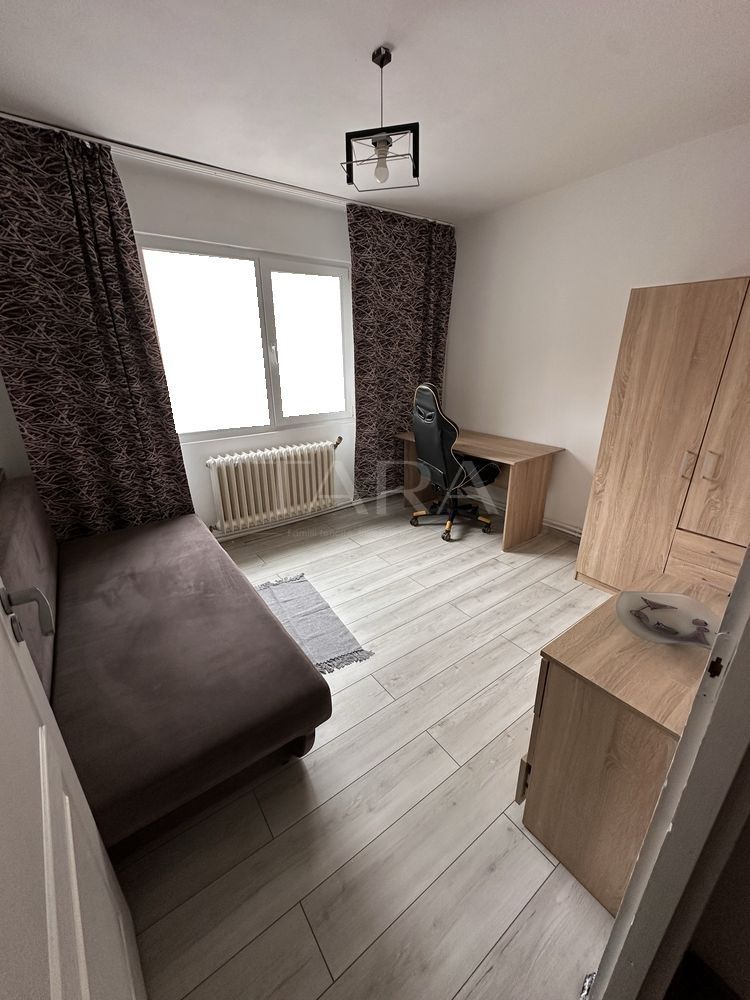 Apartament decomandat cu 4 camere, în zona Parcului Colina – Mănăștur. - Poză 5