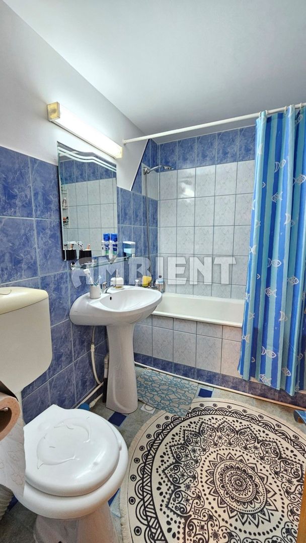 Apartament cu 4 camere, mobilat și utilat, zona TRAIAN; - Poză 6