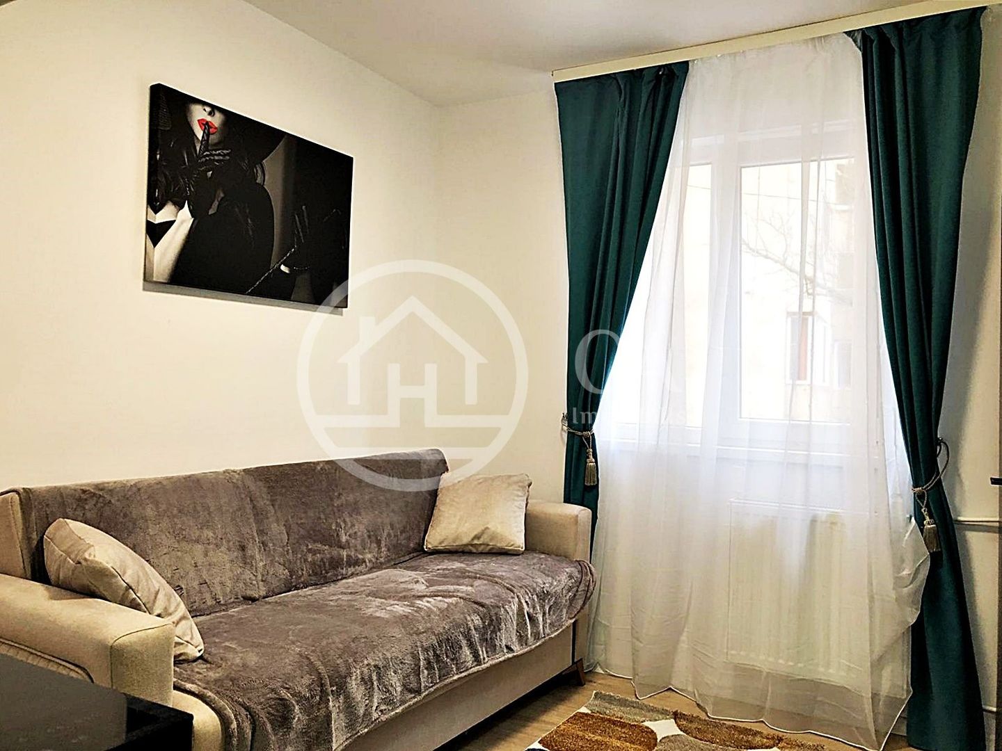 Garsoniera de vanzare in zona Rogerius, Oradea - Poză 1