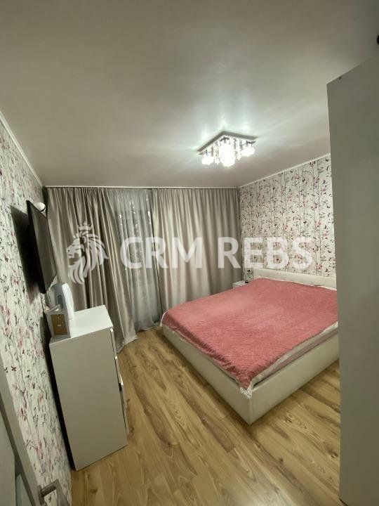 Vând apartament cu 3 camere Mobilat/Utilat in zona Km 4-5 - Poză 6