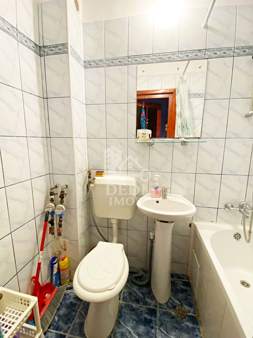 Apartament 1 camere de inchiriat in zona Rogerius, Oradea - Poză 6