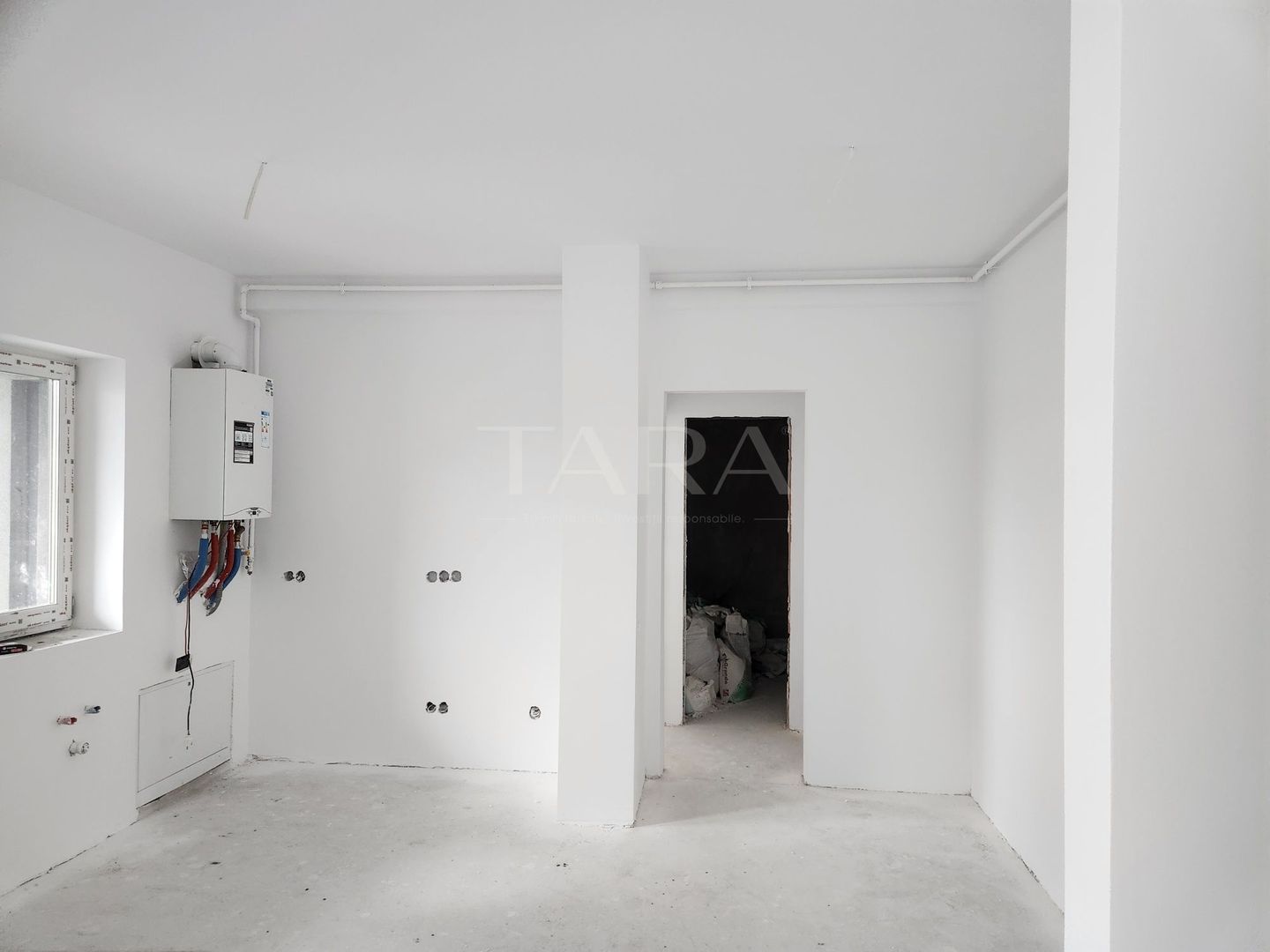 Apartament cu 2 camere, Tineretului, terasă spațioasă, loc de parcare. - Poză 1