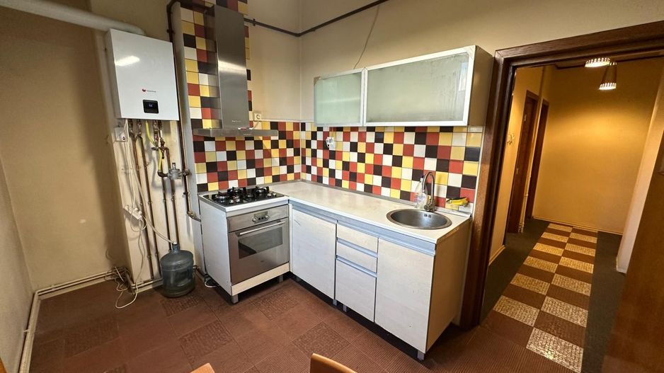 Apartament 2 camere Drumul Sarii centrala proprie - Poză 12