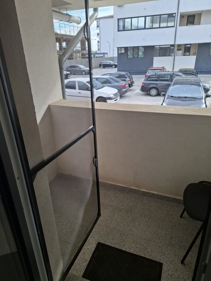 BRASADAS inchiriaza ap 2 cam PARTER zona Metalurgiei. - Poză 8