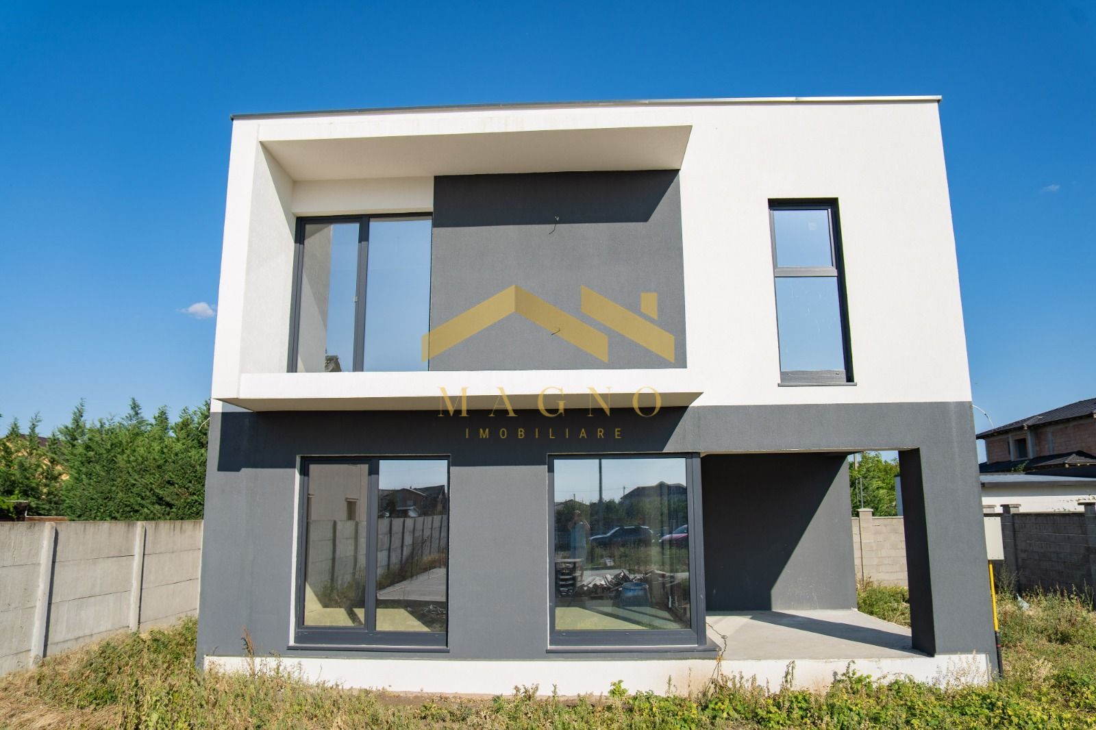 VILA noua 4 camere  + 2 locuri cu fundatie Vladimirescu zona Europa - Poză 1