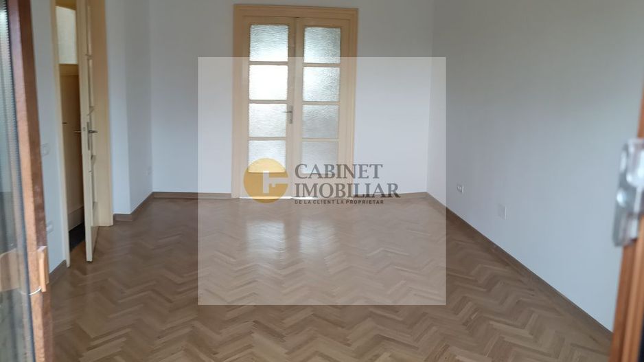 4 camere + boxa | Piata Kogalniceanu | creditabil | et. intermediar - Poză 2