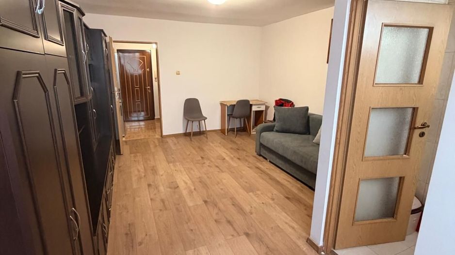 Garsoniera cocheta, etaj intermediar, Bulevardul Muncii - Poză 1