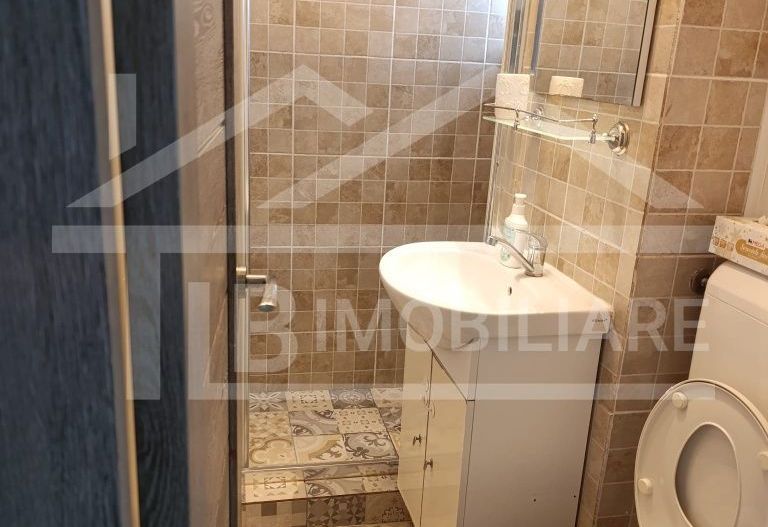 Apartament cu 3 camere, 52mp, Zona Dambu Pietros - Poză 4