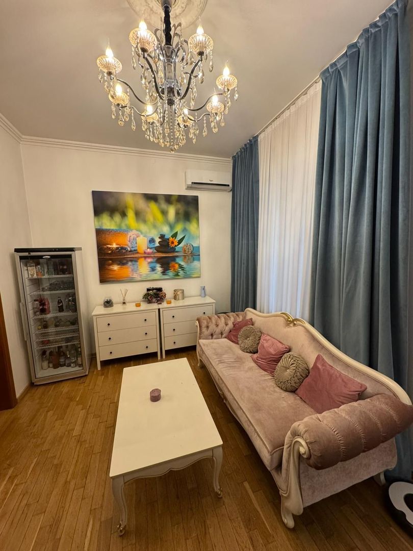 Spatiu comercial de inchiriat Piata Romana bd Magheru - Poză 4