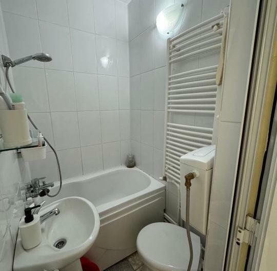 Apartament 1 camera, ultracentral 30 mp - Poză 12