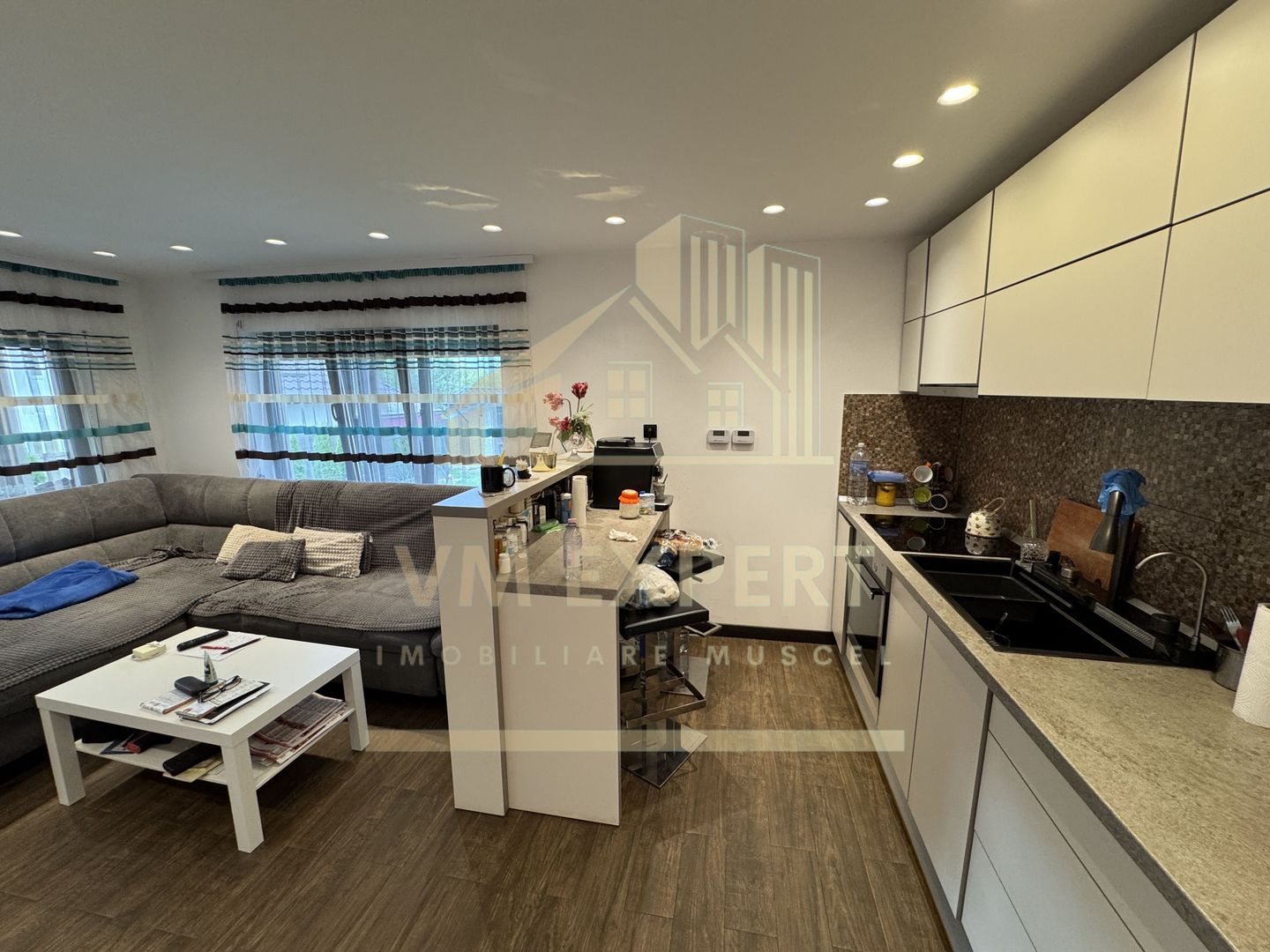 CASĂ 3 CAMERE 111MP, TEREN 923 MP BUGHEA DE JOS ARGEȘ - Poză 36