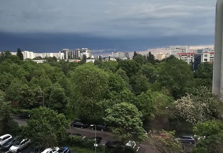 Vânzare 🌟 Apartament 2 Camere Confortabil | Aproape Metrou & Parcul IOR - Poză 9