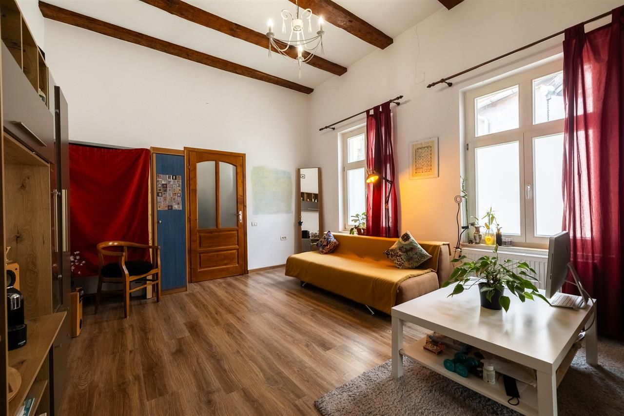Imobil doua camere in casa+spatiu comercial+teren 270 mp  cu CF separat - Poză 17