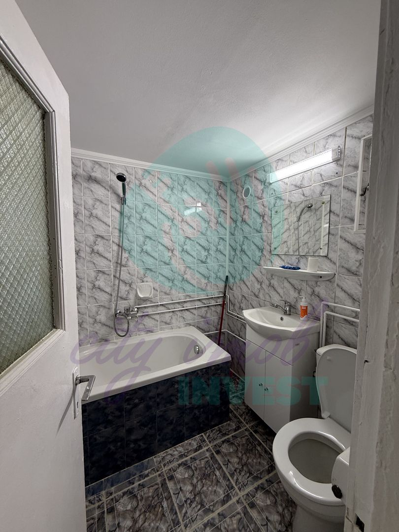 "Casa bunicii" la vanzare in zona Vatra Luminoasa - Poză 11