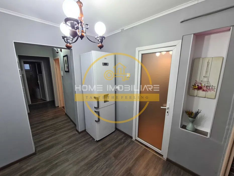 Apartament cu 3 camere/ 57mp/ zona Galata - Poză 1