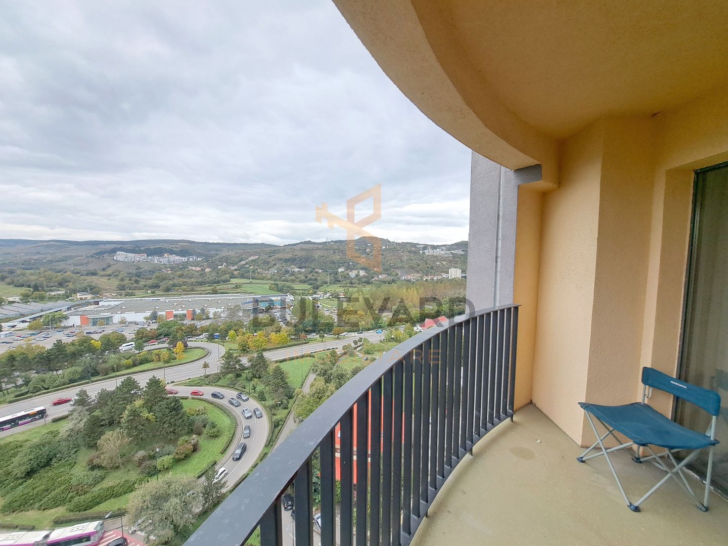 Apartament tip studio la cheie in bloc nou + parcare subterana - Poză 3