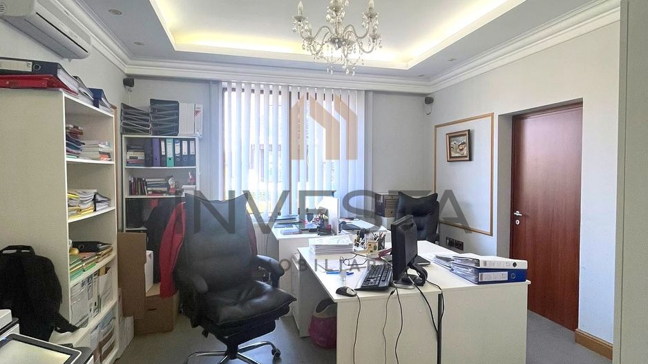 Casa deosebita cu 5 camere de inchiriat in cartierul Andrei Muresanu! - Poză 15