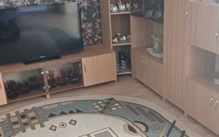 3 decomandate, etaj 2/4, centrala termica, Rovine - 157 000 Euro - Poză 1