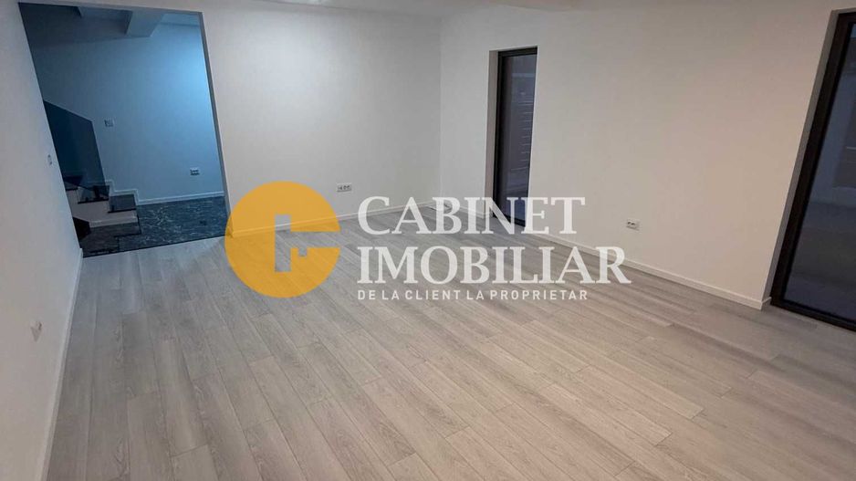 Casa individuala - 132 m2 utili - Miroslava - Poză 2